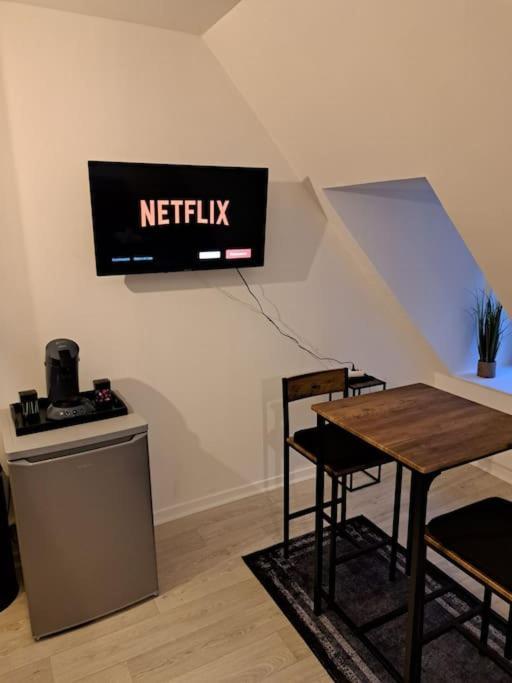 Confortable Studio Renove Καμπραί Εξωτερικό φωτογραφία